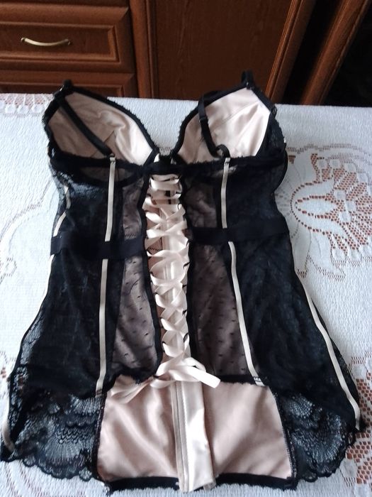 Gorset rozmiar pod biustem 68/70