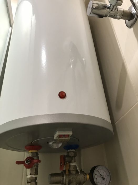 Бойлер 30 л ультра вузький