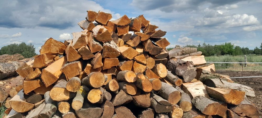 Drewno opałowe oraz kominkowe