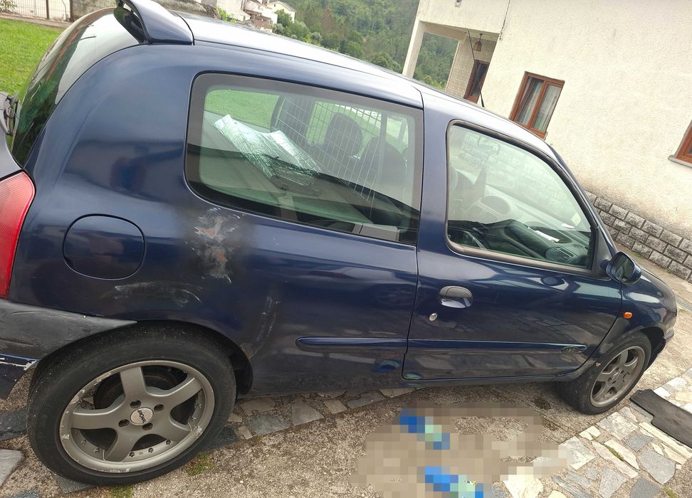 Renault clio comercial