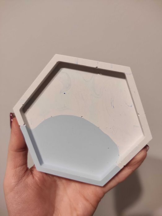 Podstawka z gipsu polimerowego - heksagon