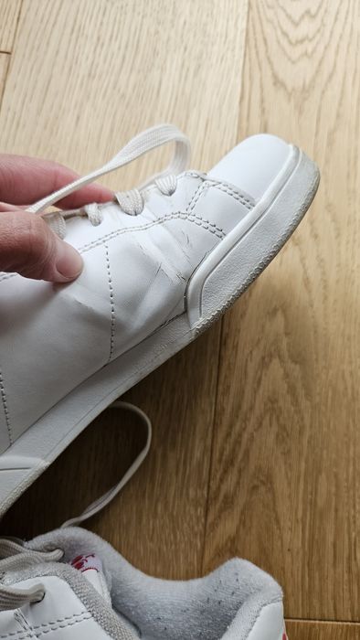 Buty damskie trampki sneakersy skórzane białe Diadora włoskie