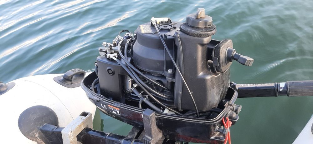 Продам Лодочный мотор
