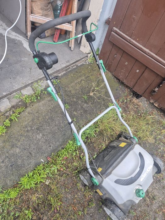 Sprzedam wertykurator elektryczny