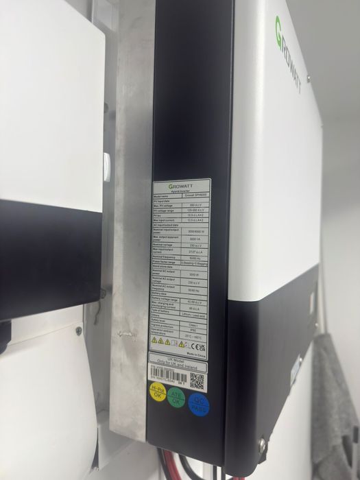 Inversor Hibrido Growatt SPH 6000 + Growatt ATS-S