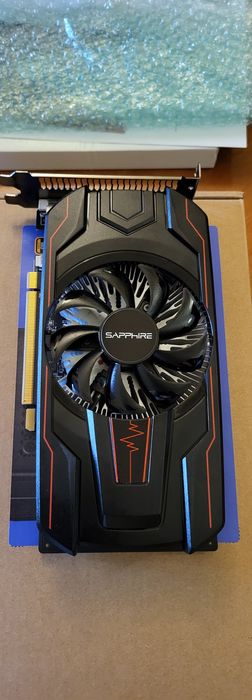 Sapphire Radeon pulse RX 560 OC  4GB