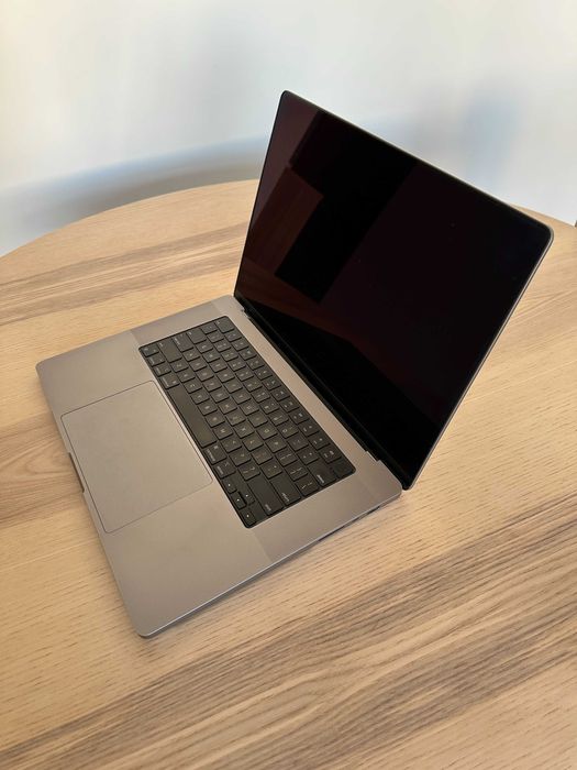 MacBook Pro M1 PRO 16” (2021) 16GB 512GB SSD