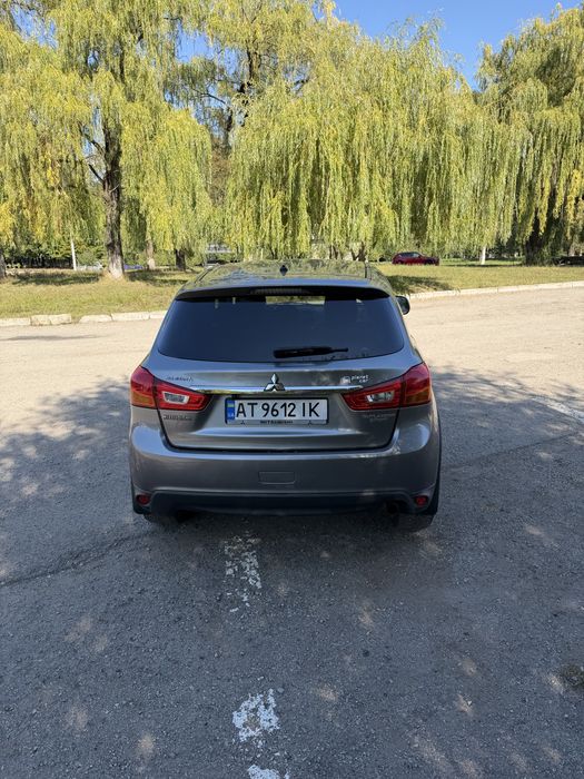 mitsubishi outlander sport