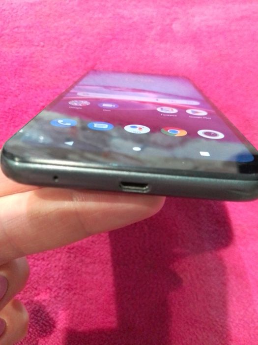 Продам телефон Motorola у відмінному станіі 32гб
