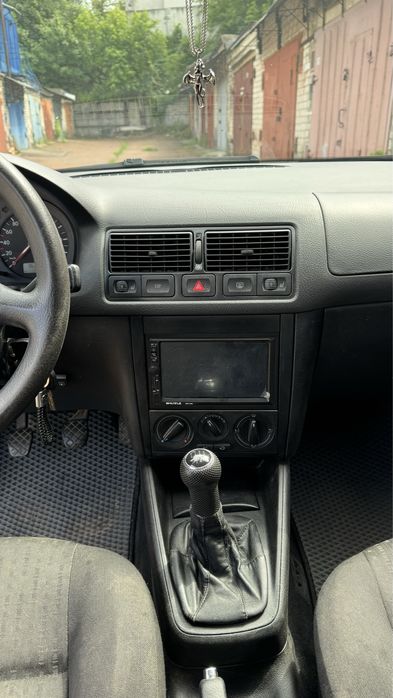 Volkswagen Golf 2002 VIN WVWZZZ1JZ3B085017 фото оголошення 7 з 8
