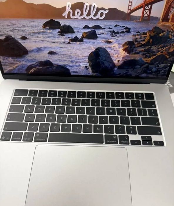 Apple Macbook Air 15 M5 (2026) 16 / 512gb