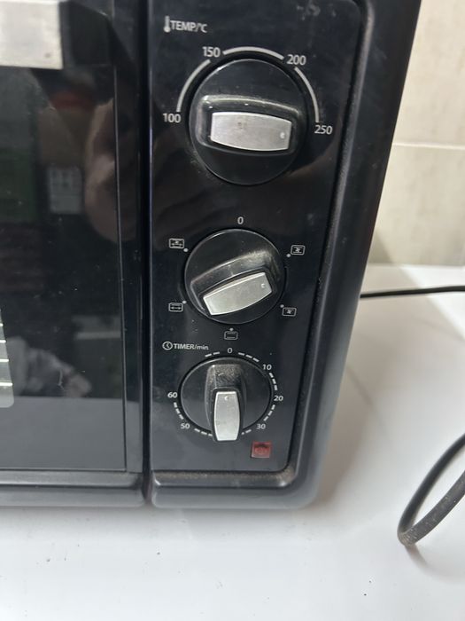Mini forno eletrico