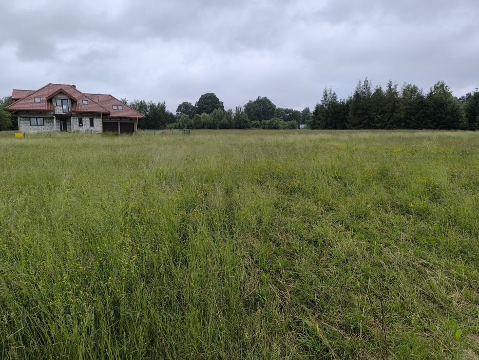 Działka 1192m2 z warunkami zabudowy.