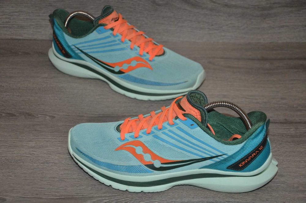 Продам кросівки Фірма Saucony Kinvara 12.