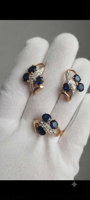 Золоті сережки 585 проби з коралом,смарагди,рубін 583 срср