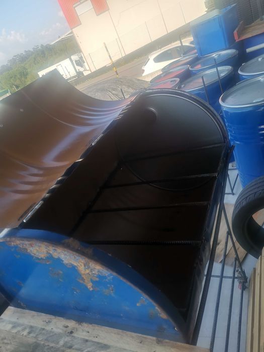 Vendo bidons novos, para diversas utilidades,