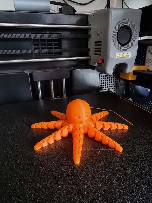 Flashforge Adventurer 5M 3D Printer64752396218883123