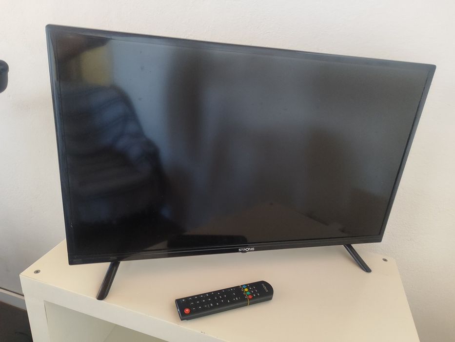 Tv 32 polegadas não é smartv