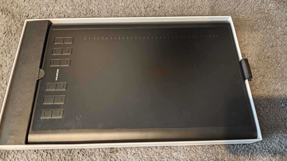 Tablet graficzny Huion New 1060 Plus