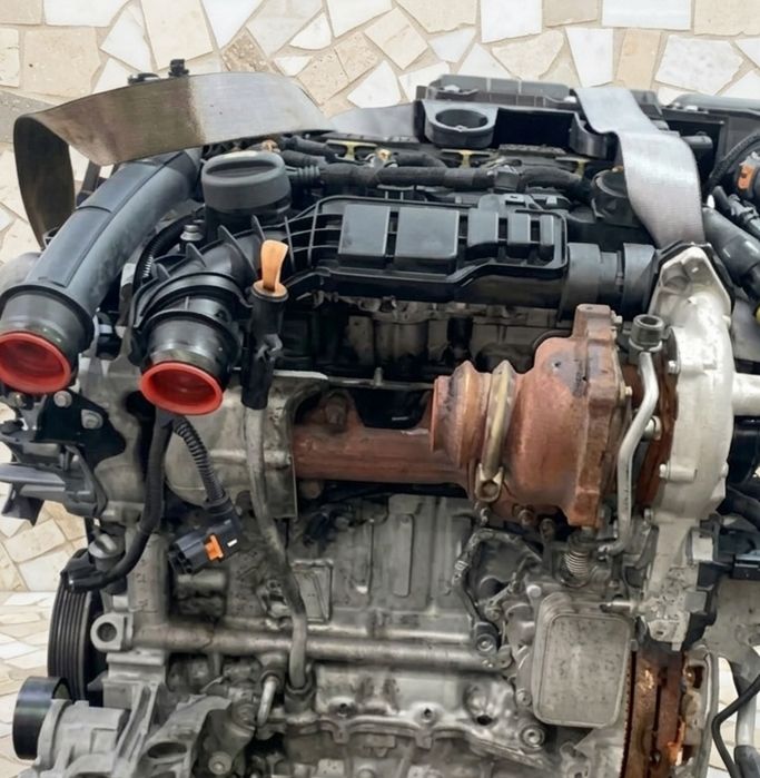 motor para peças de um Peugeot 308 1.5 Hdi