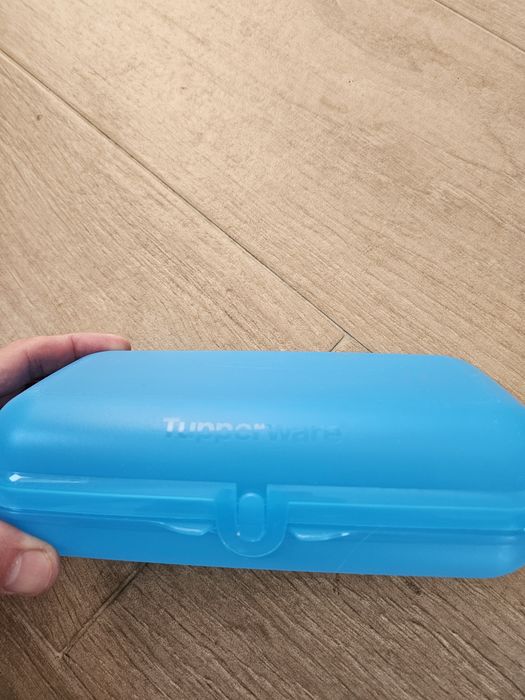 Ostra Tupperware azul NOVA