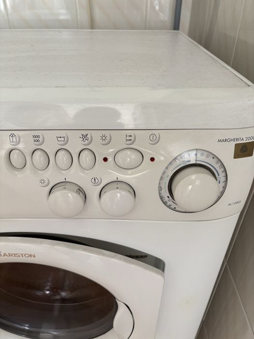 Maquina lavar roupa Ariston Margherita 2000