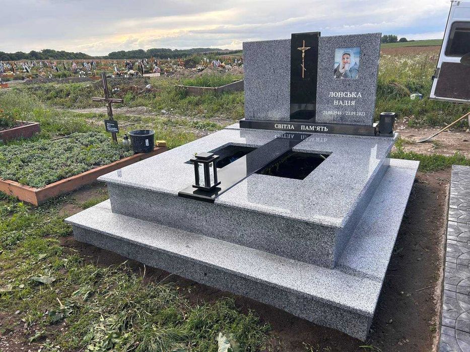 Пам'ятники | SVS-GRANIT | 2026