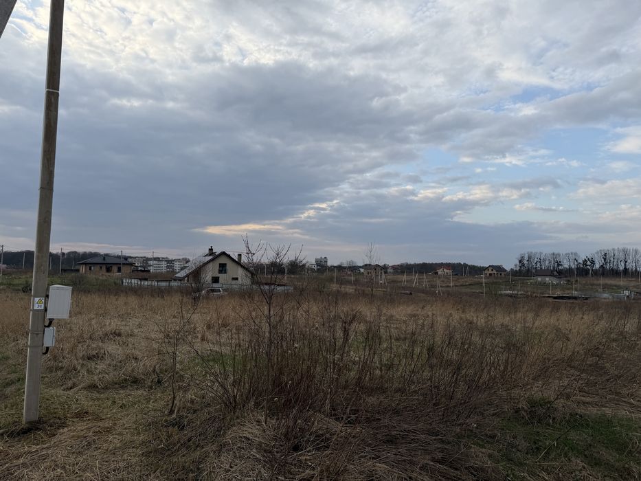 Ділянка 6 сот під забудову в Дублянах