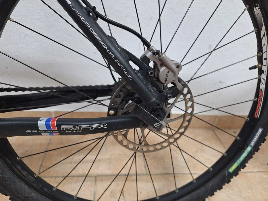 Bicicleta Cube Reaction Race