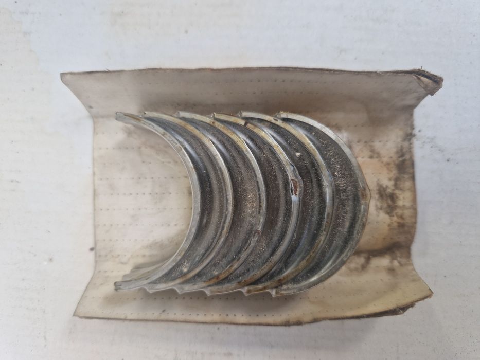 Varias peças para automóveis novas