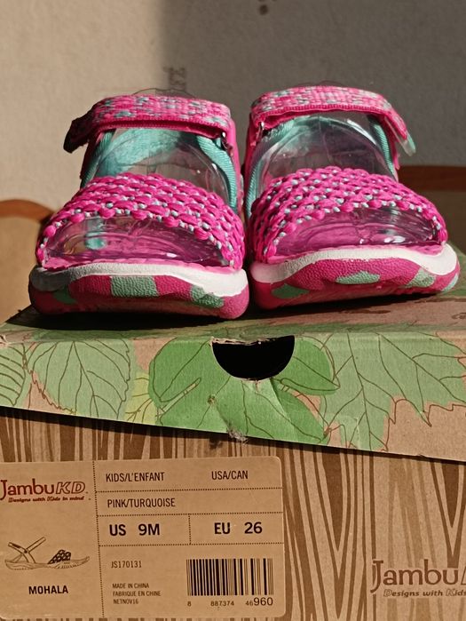 Продаю Дуже гарні та стильні дитячі сандалі Jumbu KD US 9, EU 26