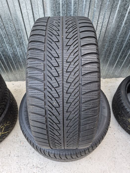 Opony  zimowe Goodyear UltraGrip⁸ 2 sztuki 285/45/20