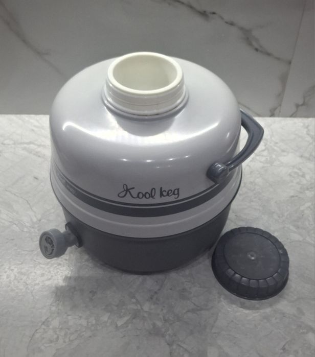 Термос Kool Keg Milton 8 л.