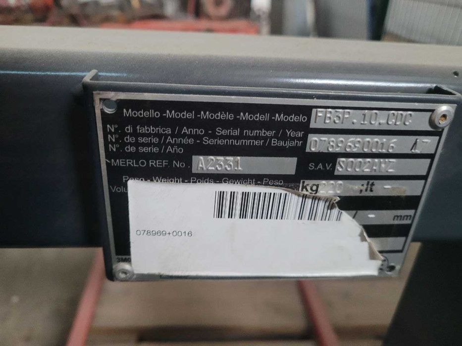 Навісні вила для тюків  на погрузчик Мerlo, запасні частини до  Мerlo