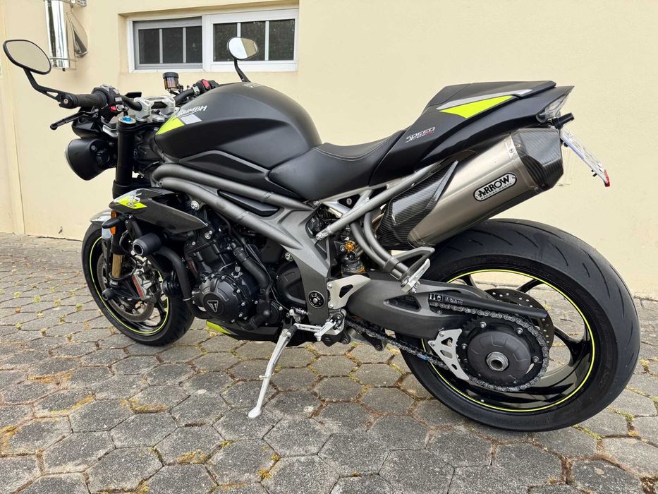 Triumph Speed Triple 1050 RS