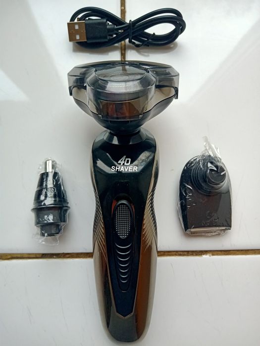 НОВАЯ Мужская Трёх Лезвийная Роторная Электробритва "MIGUAN"