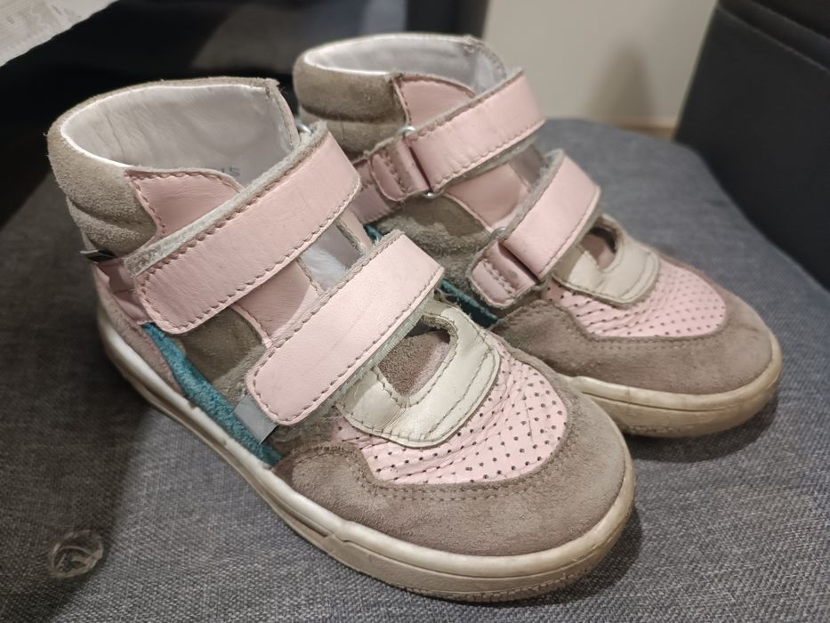Buty półbuty Bartek r. 26