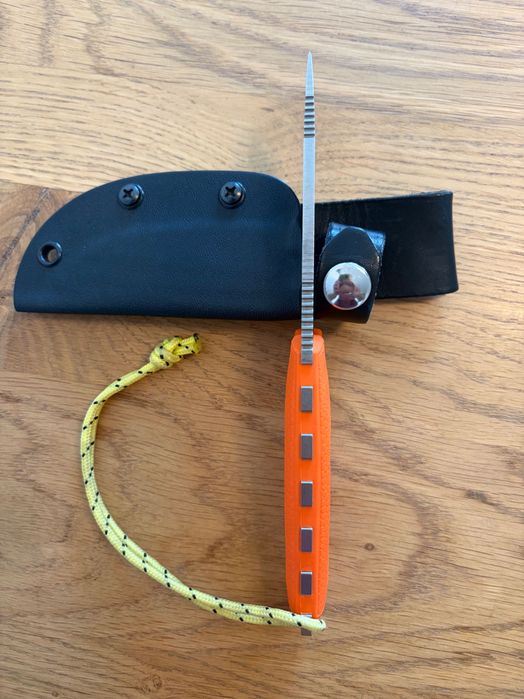 Nóż ze stałą głownią Benchmade Steep Country (model 15008)