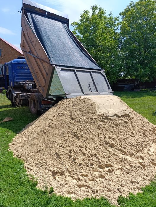 Пісок Камінь Щебінь Відсів,доставка будівельних матеріалів,Зіл Камаз