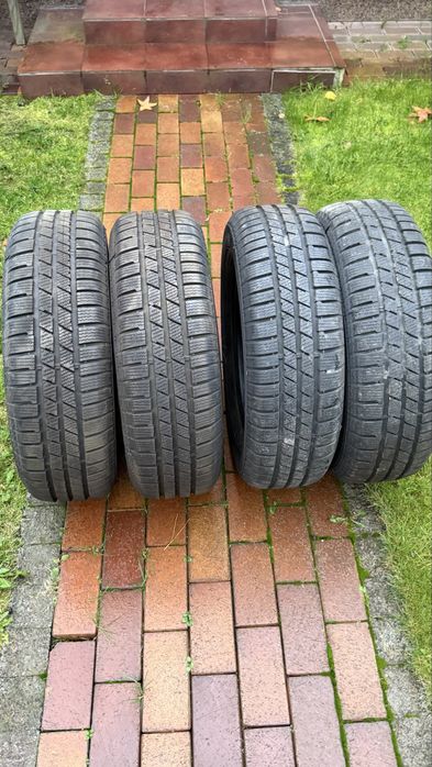 Зимові шини Continental CrossContact Winter 205/70 R15 96T