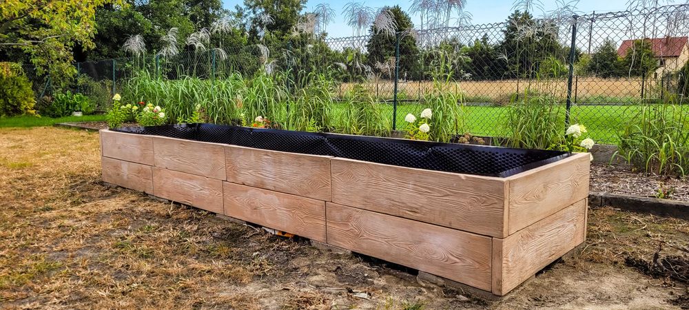 Warzywnik Betonowy, Podwyższone grządki betonowe 405 x 105 x 50