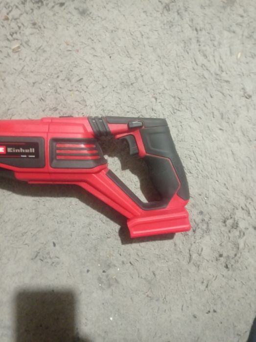 Piła szablasta aku bezszczotkowa einhell professional tp-ap 18/28 Li BL