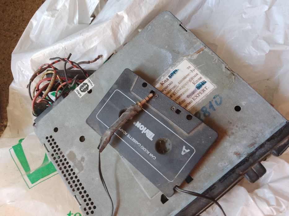 Автомагнітола Blaupunkt.