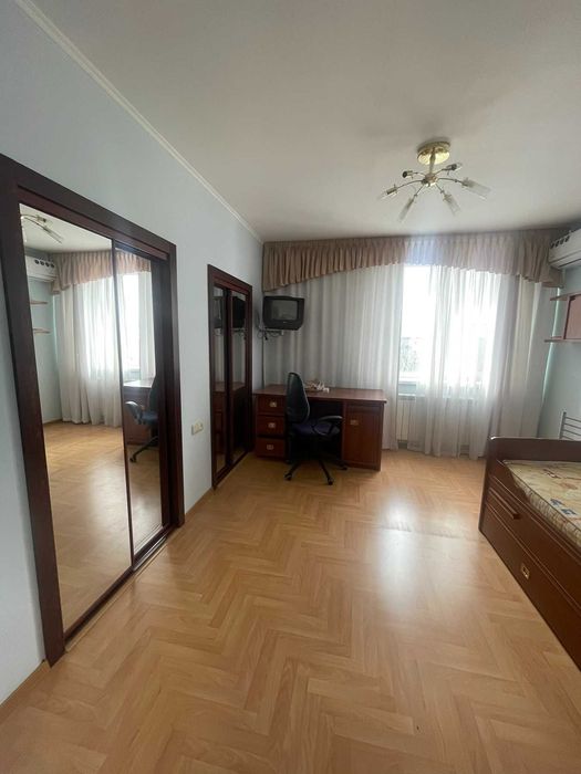 Сдам в Оренду великий будинку в Бучі