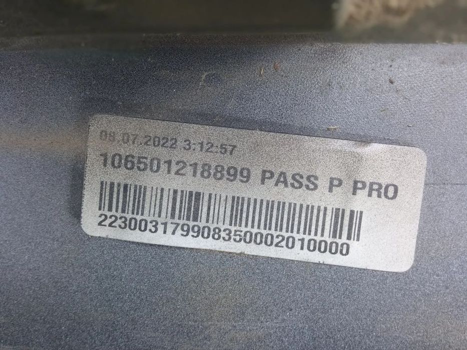 vw passat b8 prÓg prawy highline w kolor 3g0 idealny
