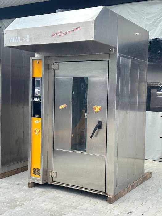 Професійна ротаційна піч MIWE roll-in e+ для пекарні та кондитерської