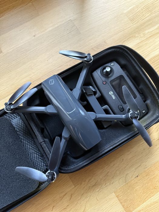 Holy Stone HS710 Drone