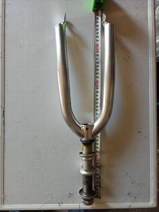 Вилка велосипедна в сборе