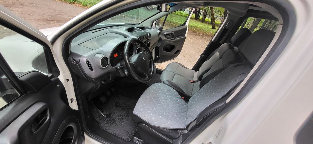 Peugeot partner  2011 1.6hdi