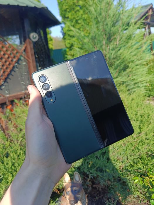 Samsung Galaxy Fold 3 8 256gb neverlook